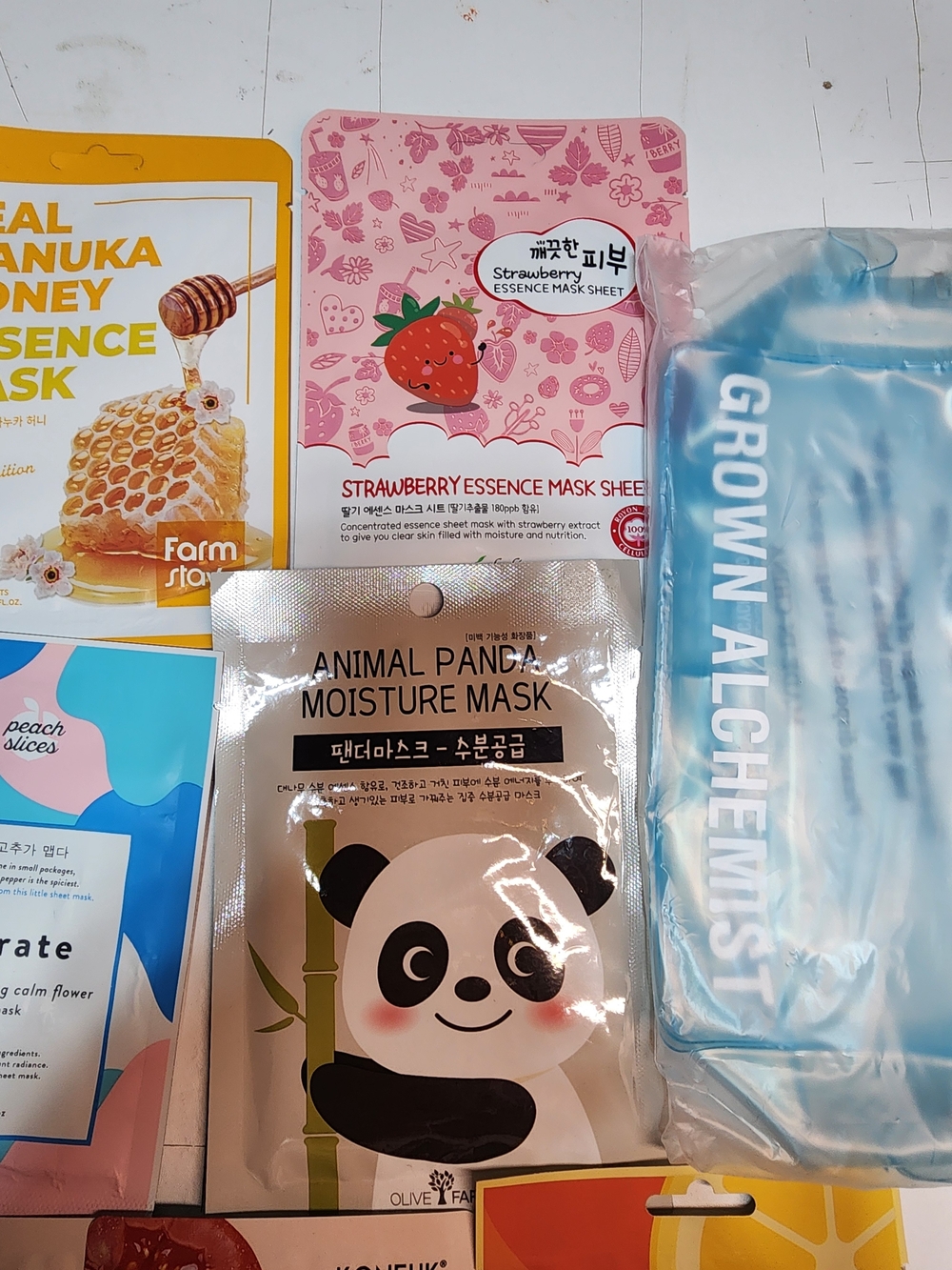 10 Assorted Face Masks & Grown Alchemist Blue Pouch - Picture 3 of 6